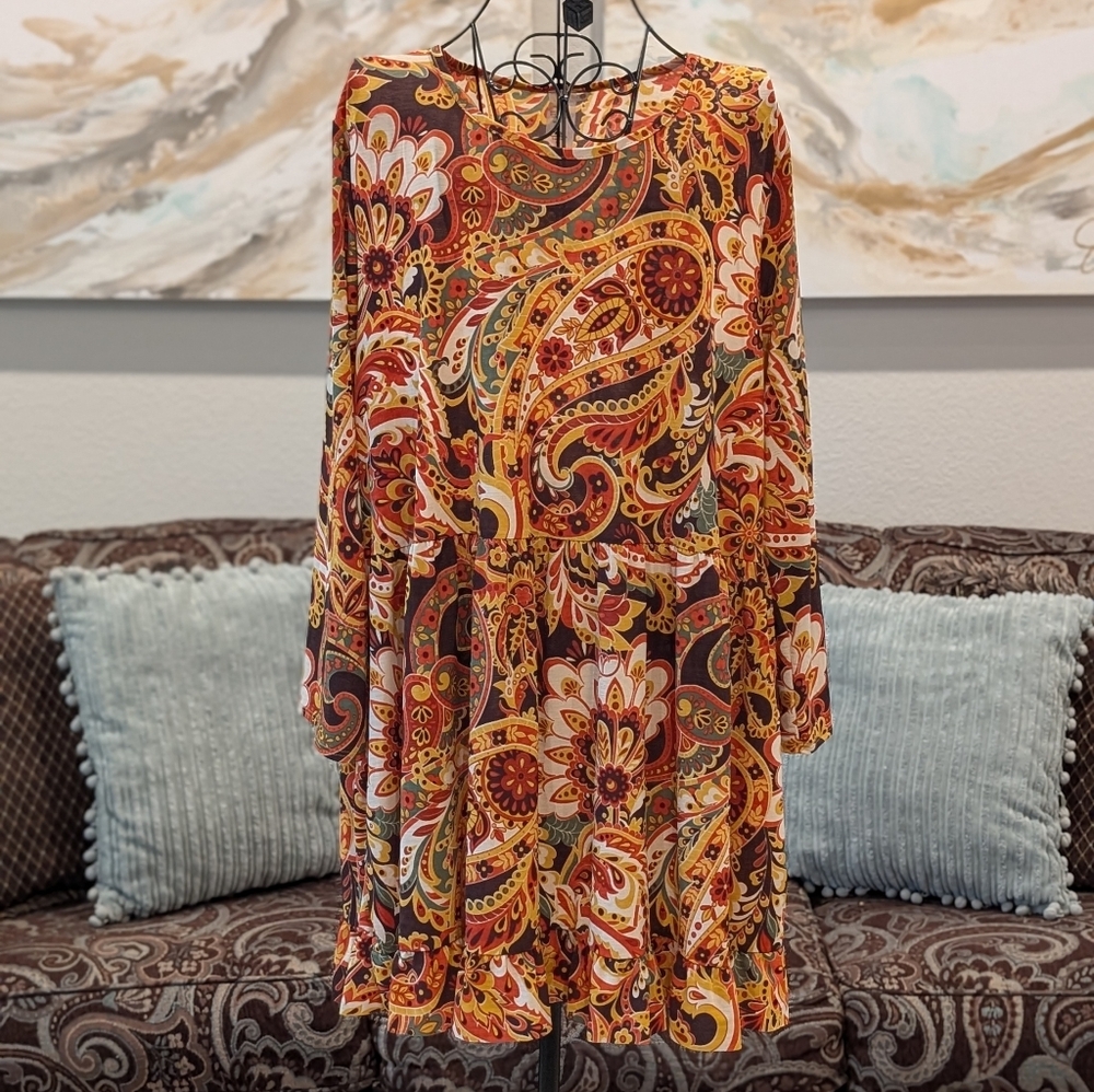NWOT Brown Paisley/Floral Top
